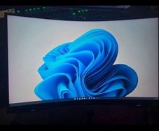 samsung odyssey G7 27" 240hz 2560x1440p Q-LED
