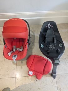 Cybex Cloud Z i-size Rotating Baby Car Seat and Base
