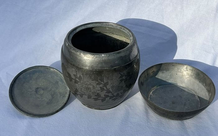 Vintage Chinese Pewter Lidded Barrel - Kut Hing Swatow - Ice Bucket