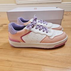 Geox Girls Trainers Size 35