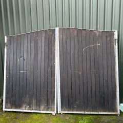 9ft Galvanised gates