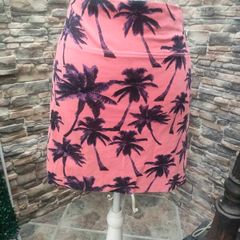 2 x Mini bandeau bodycon skirts 1x coral floral 1x black size 20 Postage included