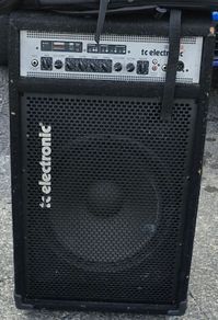 TC Electronic  BG 500 Combo