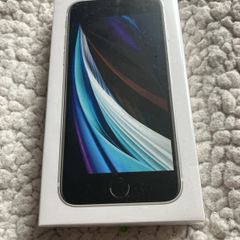 White iPhone SE2