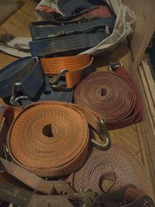 straps