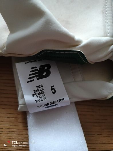 football gloves. Size5. Age8