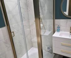 shower enclosure