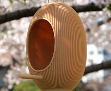 bModern Decorative Birdhouse / Bird Nesting Box