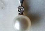 Pendant, Diamond & Pearl