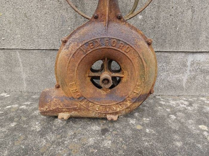 bellows