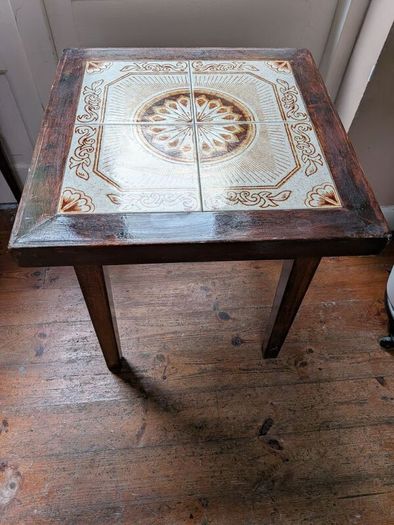 Coffee Table / Side table