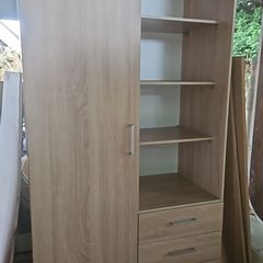 Jysk Fandrup Wardrobe in light oak. Collection Only. Height 175 cm. Width 96 cm. Depth 51 cm.