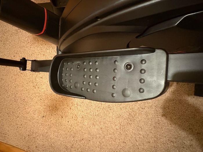 Reebok Jet100 Elliptical Trainer