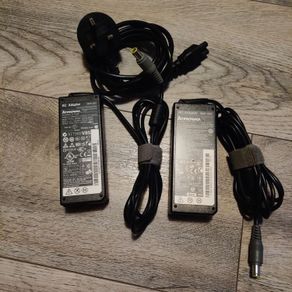 Lenovo charger 90 Watts 20v 4.5a round tip with pin inside