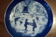 Royal Copenhagen Christmas Plate 1989