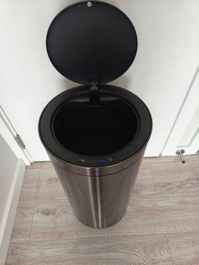 : 5five Delta 40L Automatic Touchless Bin
