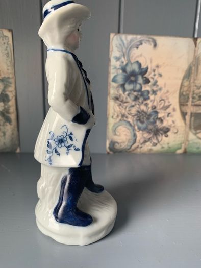 Vintage Colonial Figure