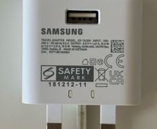 Original 15W Samsung Charger and Type C Cable