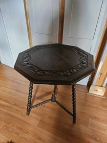 Oak occational table ca. 1930, Dutch