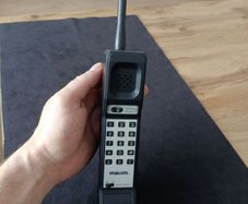 Vintage Novelty Brick Mobile Phone Shape Radio Rare Mw Am-fm-air Band