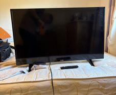 39 inch TV