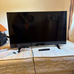 39 inch TV