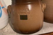 Kiltrea Pottery snack crock