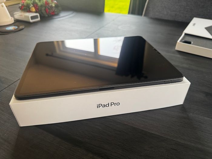 M1 iPad Pro 12.9-inch (5th generation)