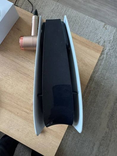 ps5 slim disc 1tb and gaming monitor