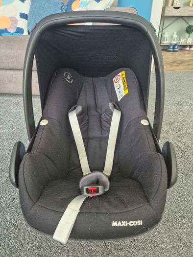 Car seat Maxi-Cosi with 2 bases