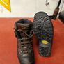 Ladies Meindl Bhutan hiking boots Image 2