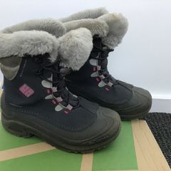 Girls Columbia winter snow boots, size 3 (35)