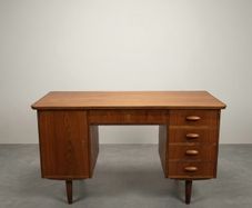 FLASH SALE ! Was 1100 Now 950 ! Danish Mid-Century Modern Teak Desk with Unique Top