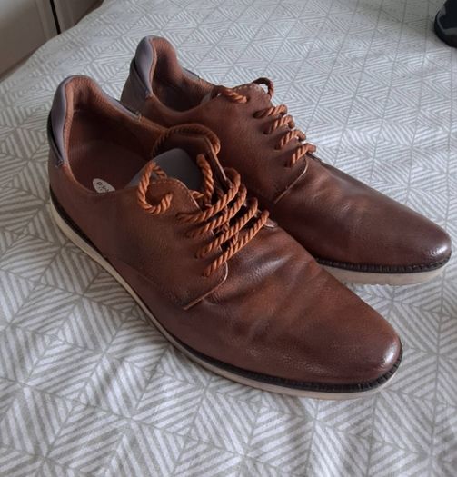 men's shoes