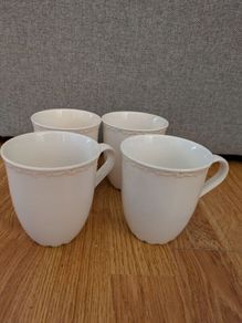 Set of 4 Mugs - White