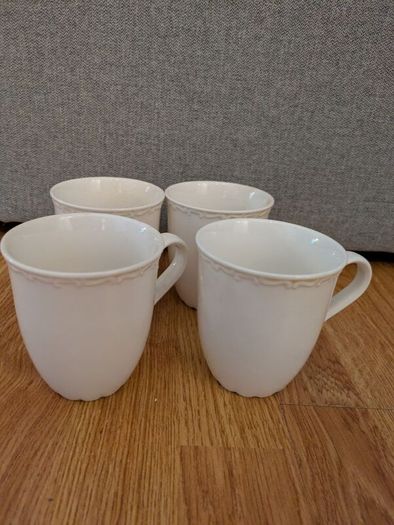 Set of 4 Mugs - White