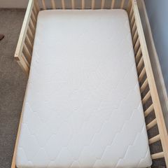 Toddler Bed frame and New Mattress