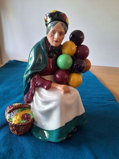 Old Balloon Seller