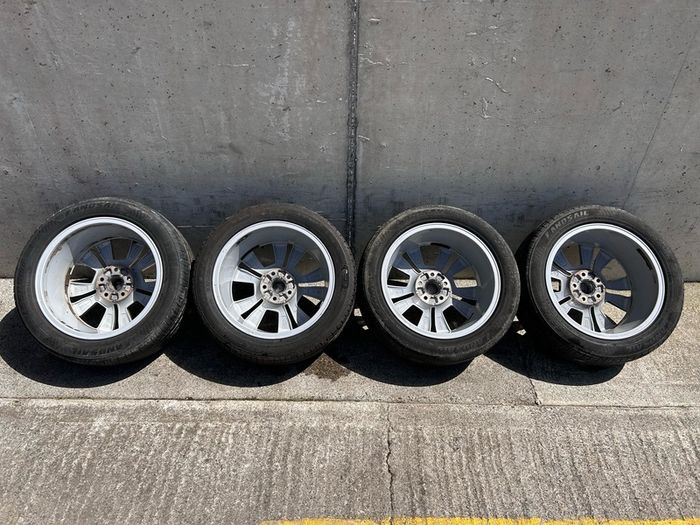 Genuine Skoda 17" Alloy Wheels