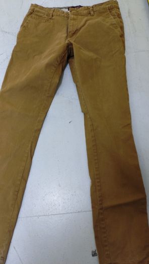 Zara Chinos 40" W.