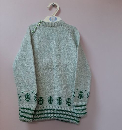 New knitted jumpers