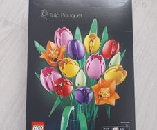Lego Tulip Bouquet