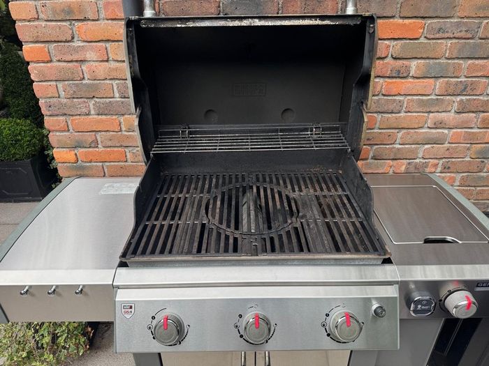 WEBER stainless Genesis II LX S-340 GBS Gas Grill