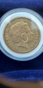 Rare 2014 - 1 Australian Dollar Coin Strike Errors On Face
