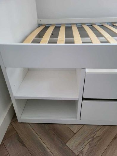 Kids bed with mattress