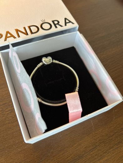 Pandora Heart Clasp Snake Chain Bracelet (size 15)