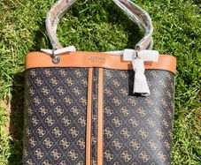 Guess Handbag brand new