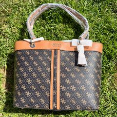 Guess Handbag brand new