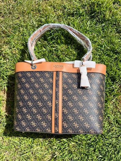 Guess Handbag brand new