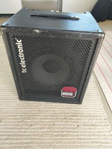 TC Electronic BG250 112 Bass Combo 250W